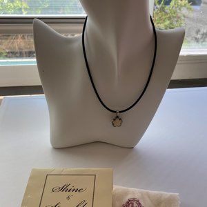 LAGOS 925 STERLING SILVER BLACK  LEATHER CORD MOTHER OF PEARL STAR PENDANT